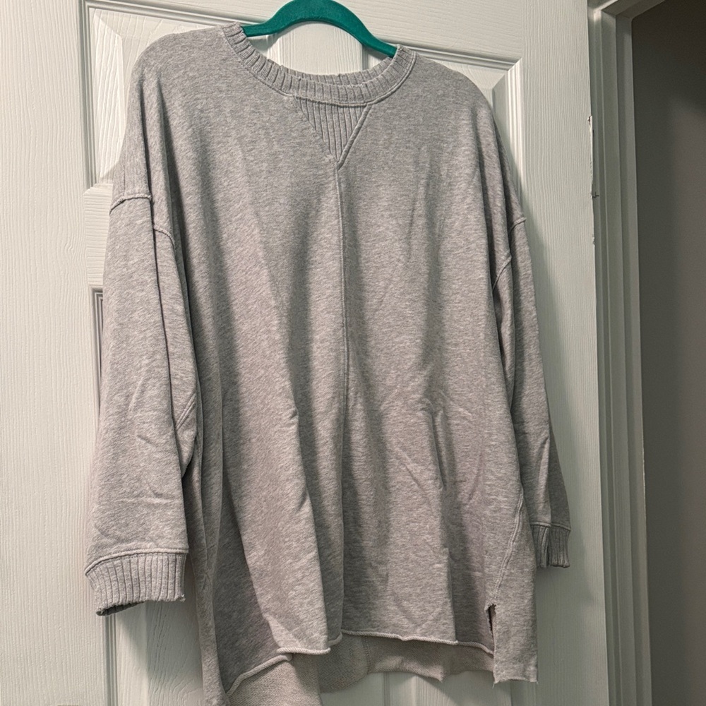 Aerie Women's Gray Crewneck Sweater